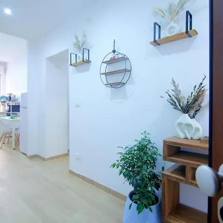 Apartment Domus